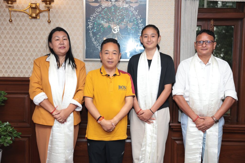 Abhista Basnett's Parent with Sikkim's CM